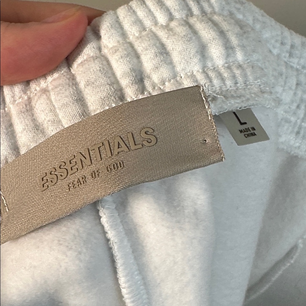 Fear of God Essentials Sweatpants Men’s Size L Baggy Sweats - Picture 12 of 15